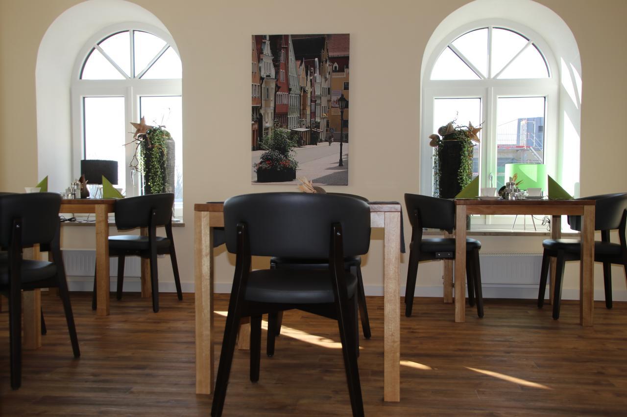 Pension Engelkeller โดเนาเวิร์ท ภายนอก รูปภาพ